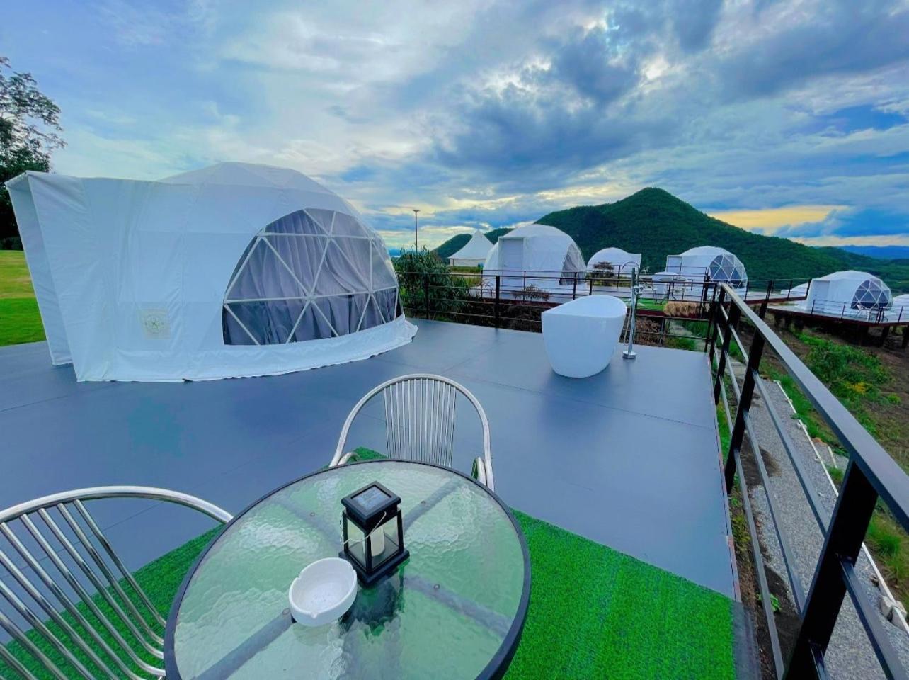 Hotel สกายเบย์ เชียงคาน à Pha Baen Extérieur photo