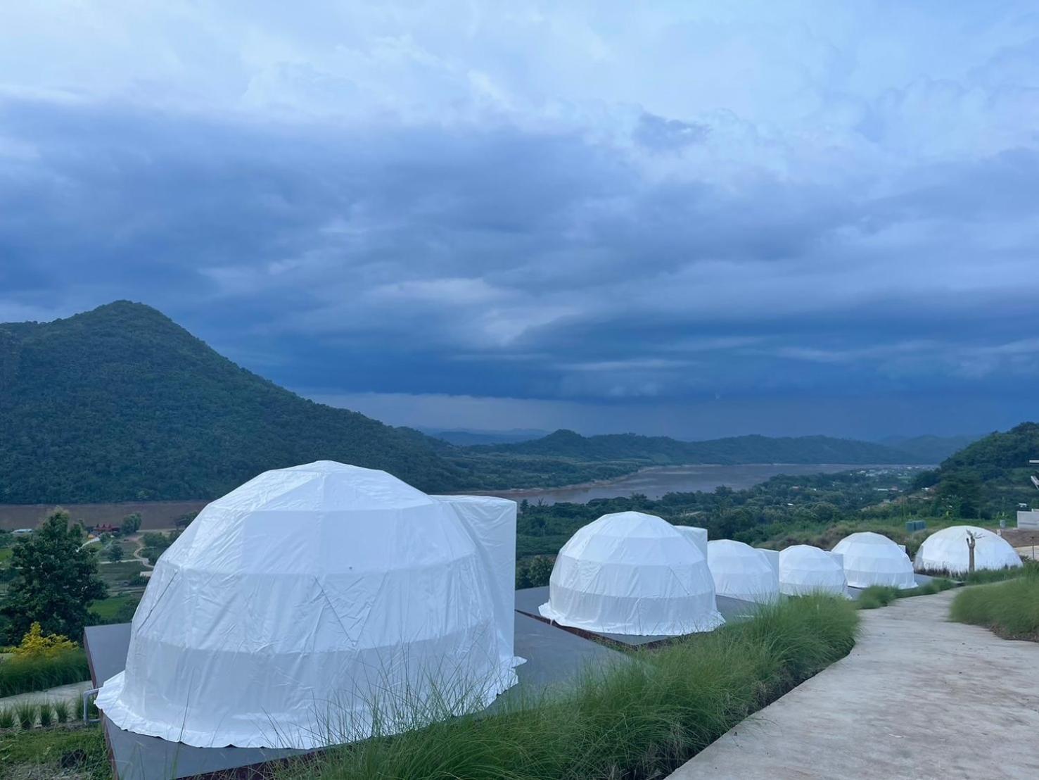 Hotel สกายเบย์ เชียงคาน à Pha Baen Extérieur photo