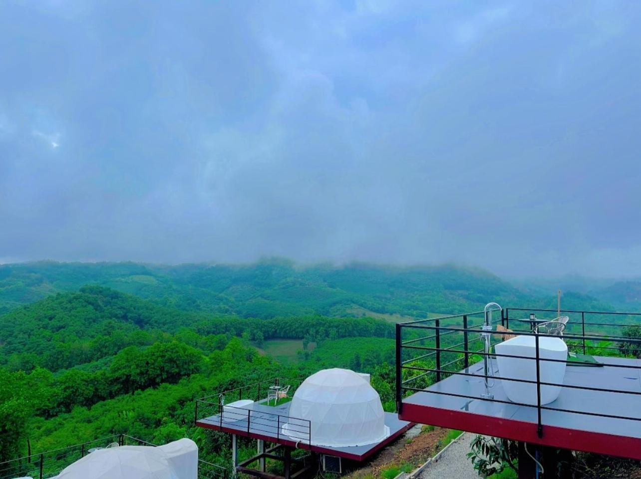 Hotel สกายเบย์ เชียงคาน à Pha Baen Extérieur photo
